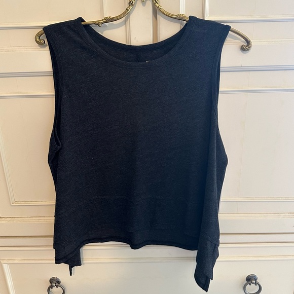 Fit Collective Black Swing Tank - Picture 10 of 10